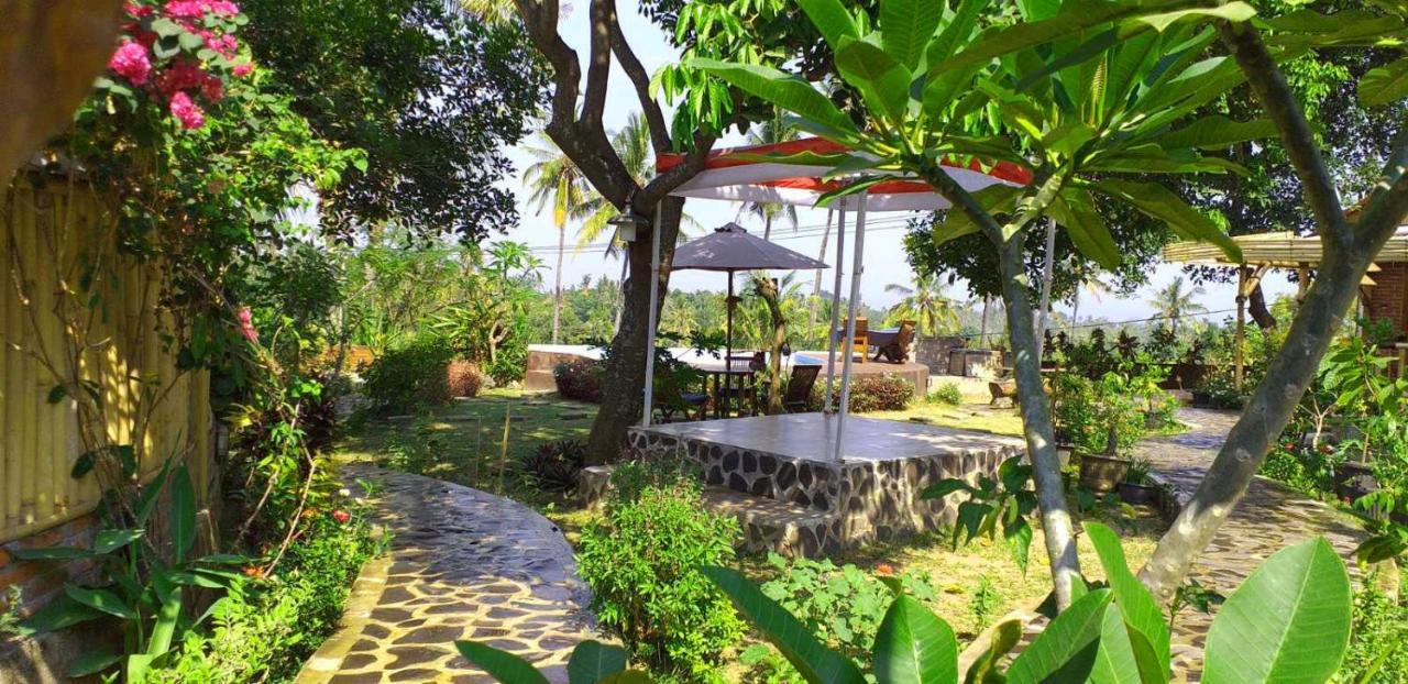 Lafyu Bali Hotell Singaraja Eksteriør bilde